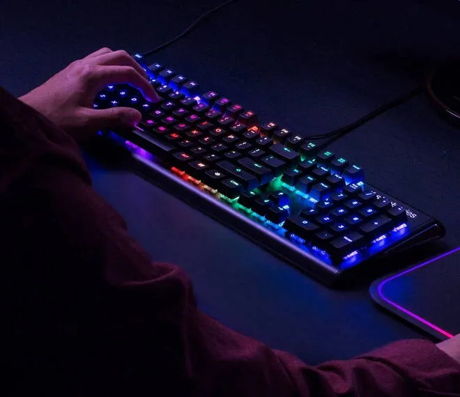 Клавиатура из ABS или PBT пластика